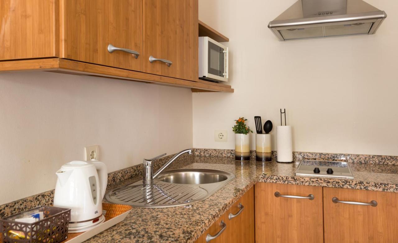 Apartamentos Altamira Sevilha Exterior foto